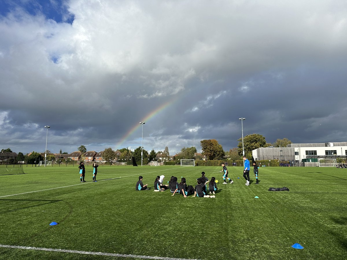 LangleyAcademyPE tweet media