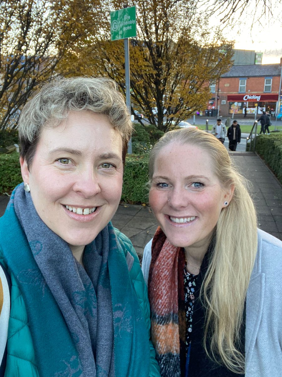 Special thanks to my guest today delivering material on probation management of female sex offenders #uclan <a href="/UCLanJustice/">UCLan Justice</a> #criminaljusticemsc enhancing student experience, bridging the gap between HE and industry 👌 <a href="/DeborahPowney/">Deborah Powney</a>