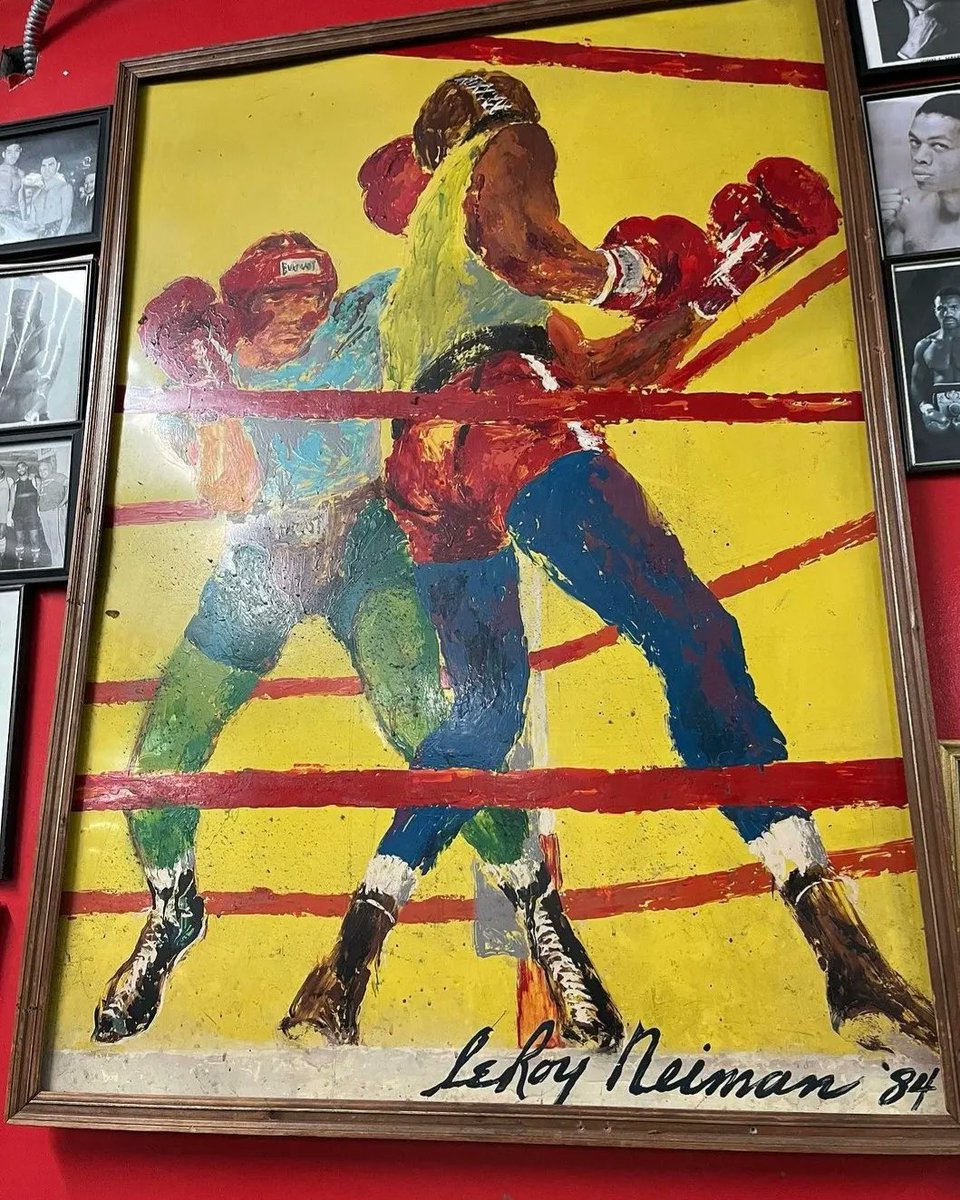 You love #boxing ?
You love #art ?

Check out our Top 5 weekly... every week we will post the top 5 boxingart posts of the week on our other social media page...

Among others this gorgeous #artwork... of #leroyneiman

#fineart #contemporaryart #modernart

#wegerichcollection