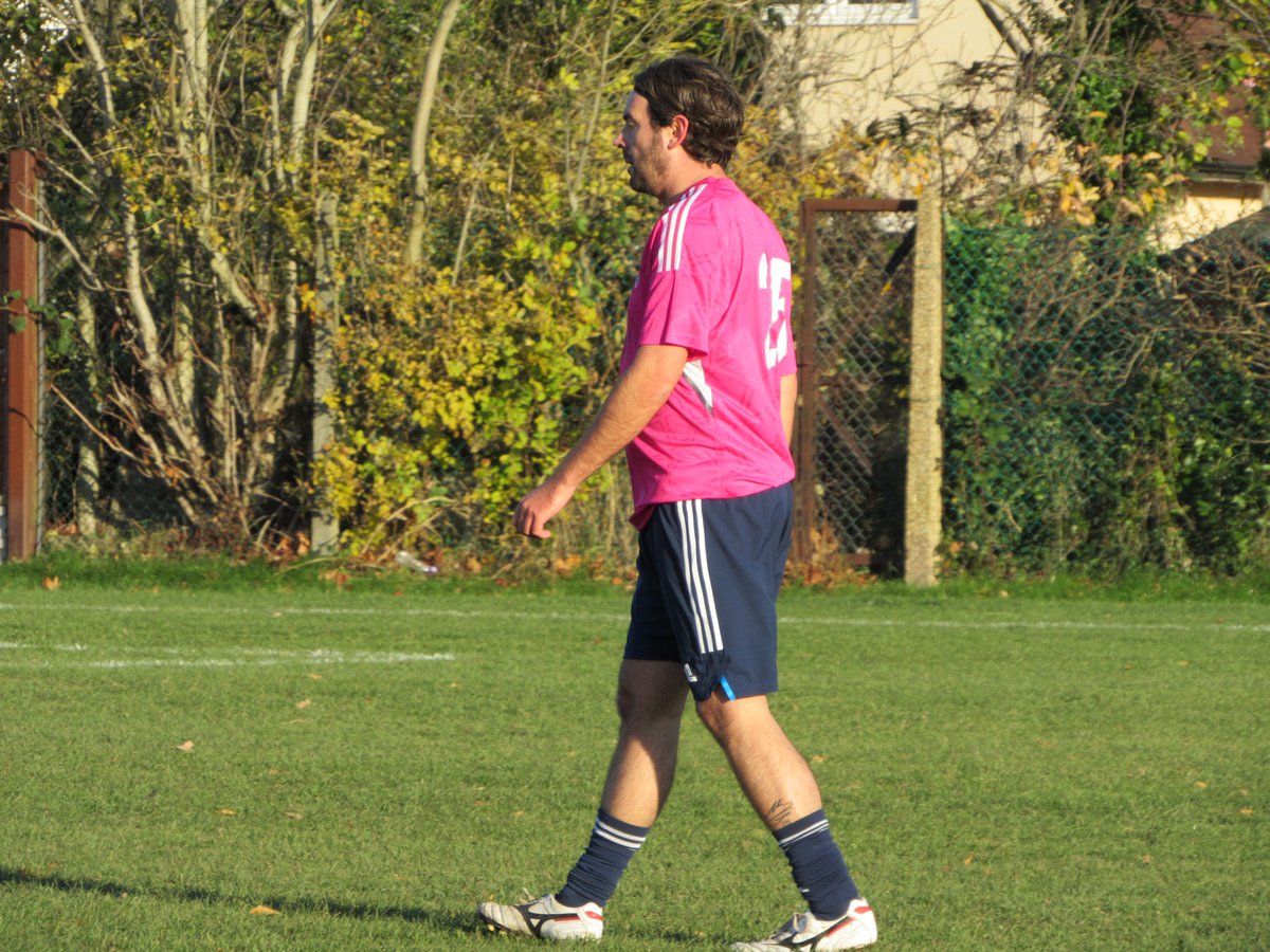 Buckhurst Way F.C. 🦌 tweet media