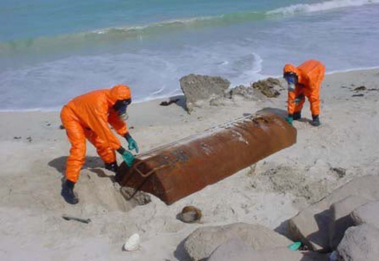 AhCadde's tweet photo. As awful as it is, Illegal fishing is just the tip of the iceberg. In addition to the fishing, these foreign vessels have dumped countless barrels of toxic waste into Somalia’s waters for  decades. 

Many deformities have been reported as a result of exposure to radiation. https://t.co/GYUAgYC9mR