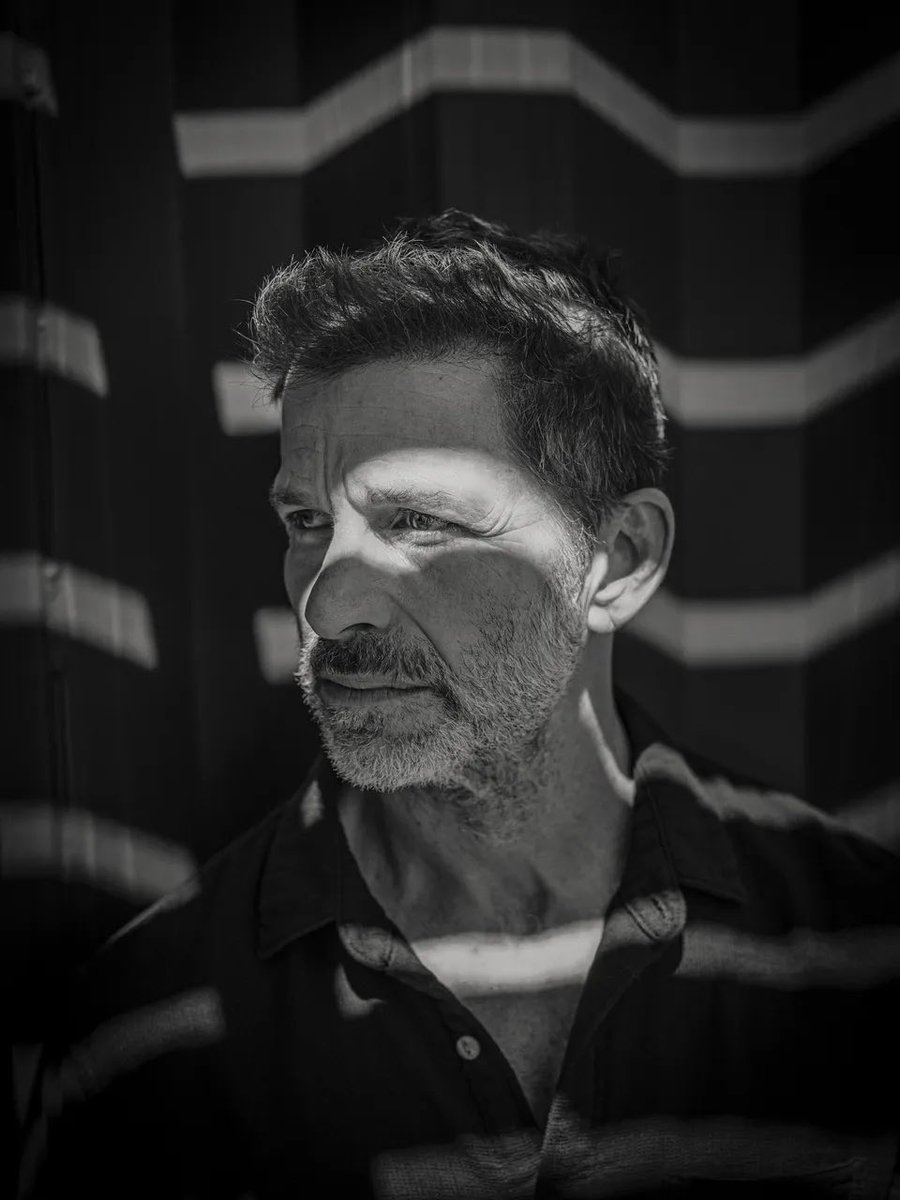 DiscussingFilm's tweet image. Zack Snyder says he plays too much Fortnite — “My wife is like, ‘Are you seriously playing Fortnite at 3am against some 12-year-olds?’”

“My skin is Mr. Meeseeks. If you’ve been killed by Meeseeks, that could have been Zack Snyder.”

(Source: wired.com/story/rebel-mo…)