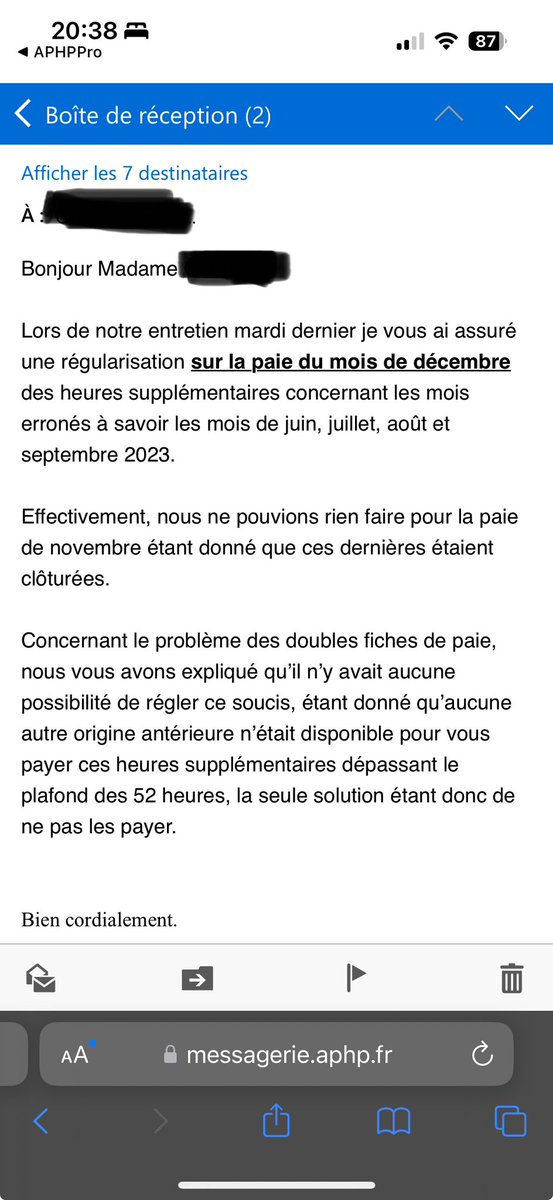 nastafaries's tweet photo. Il est loin le temps où l’on applaudissait les soignants ….

Aujourd’hui, j’apprenais officiellement que j’ai travaillé gratuitement pour l’@APHP suite à leur erreur. 

Écœuré par cette réponse, par ce système. 
Et on se plains du manque de soignants. 
👏🏼

@aur_rousseau https://t.co/fOLT1D0JeP