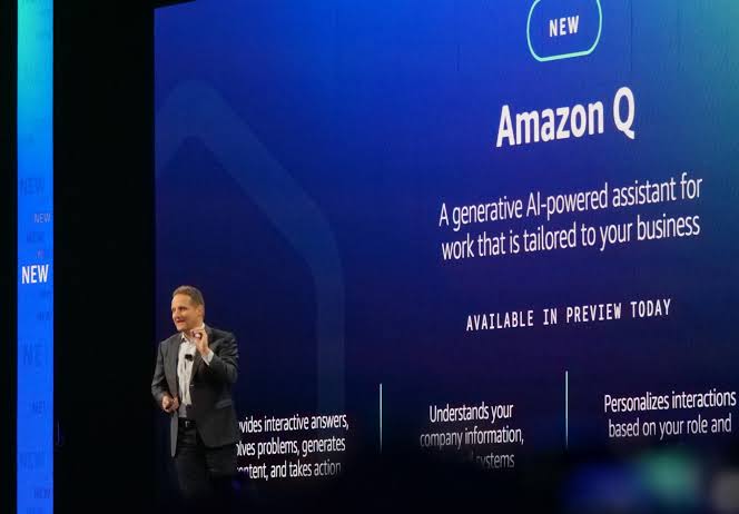 AISitRep's tweet photo. Amazon says that it’s also building Q its first-party products like QuickSight, a business analytics service. Q within QuickSight can provide visualization options for business reports, automatically reformatting them, or answer questions about the data referenced https://t.co/xtKAnRUs8i