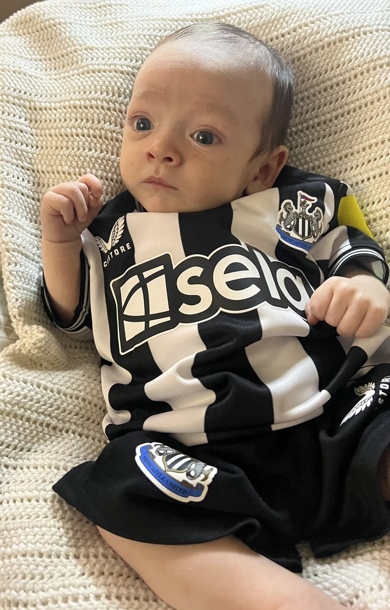 Hopefully the wee man brings the Toon some luck tonight 🤞🏻

One things for sure, he’ll have a better time following them than me growing up 😂 Howay the Lads #NUFC
