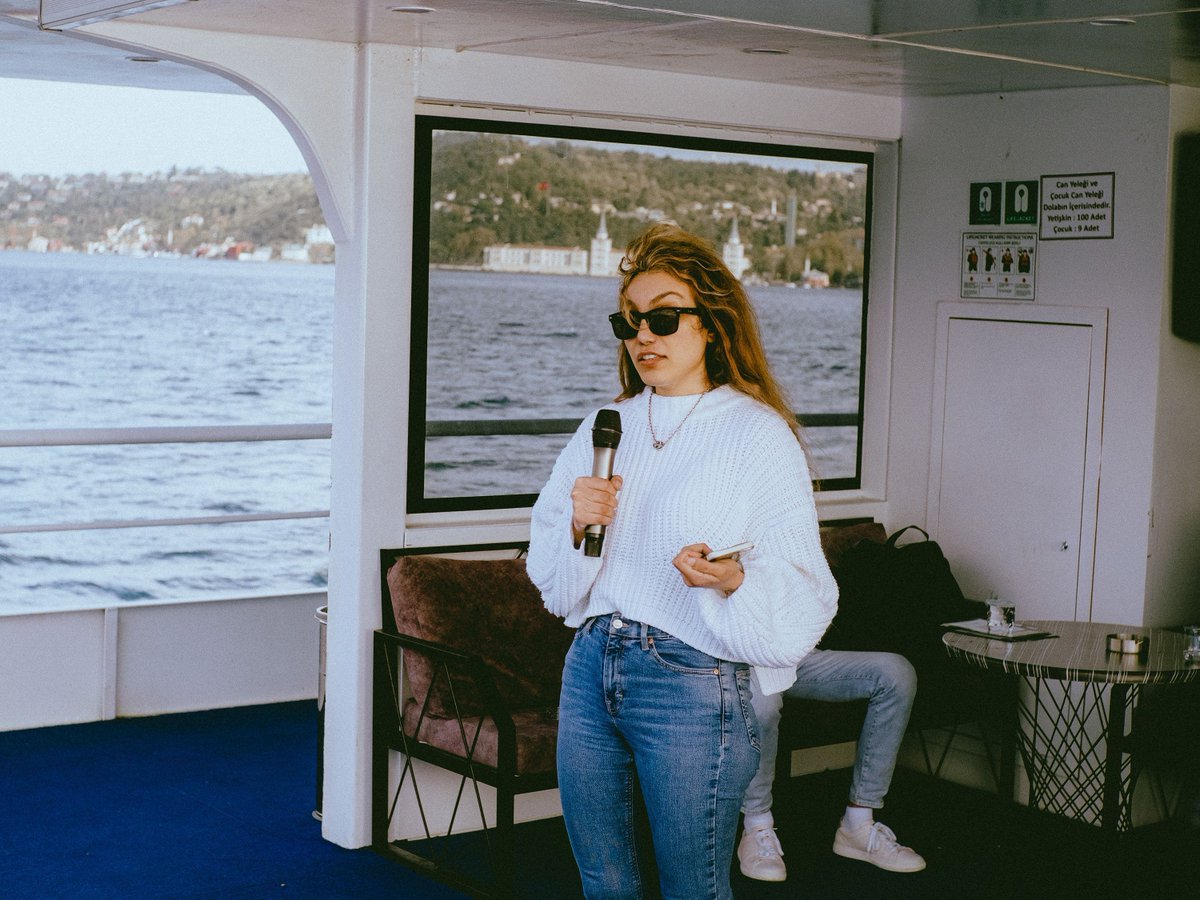 CryptoCanal's tweet photo. Thrilled to have @sogol_malek, Core Dev Fellow @Ethereum Foundation, setting sail on #DeFiBoat at @EFDevconnect. 🚢
Incredible insights on #flashbots integration with #statelessrelay from an EIP-x author! 🚀
📸 @ahmadfaizadnan3 🇹🇷#DevconnectIST https://t.co/DlNIEx7zn6