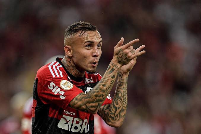 Everton Cebolinha entrou em todos os jogos que Tite comandou o Flamengo até o momento. 🧅