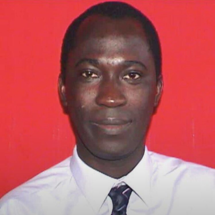 Prof. Dr. Lawerence Darkwah has taken over as the new DEAN of KNUST OBUASI CAMPUS, succeeding Prof. Richard Buamah, who served as the first Dean of the campus for a full 4 years before exiting.