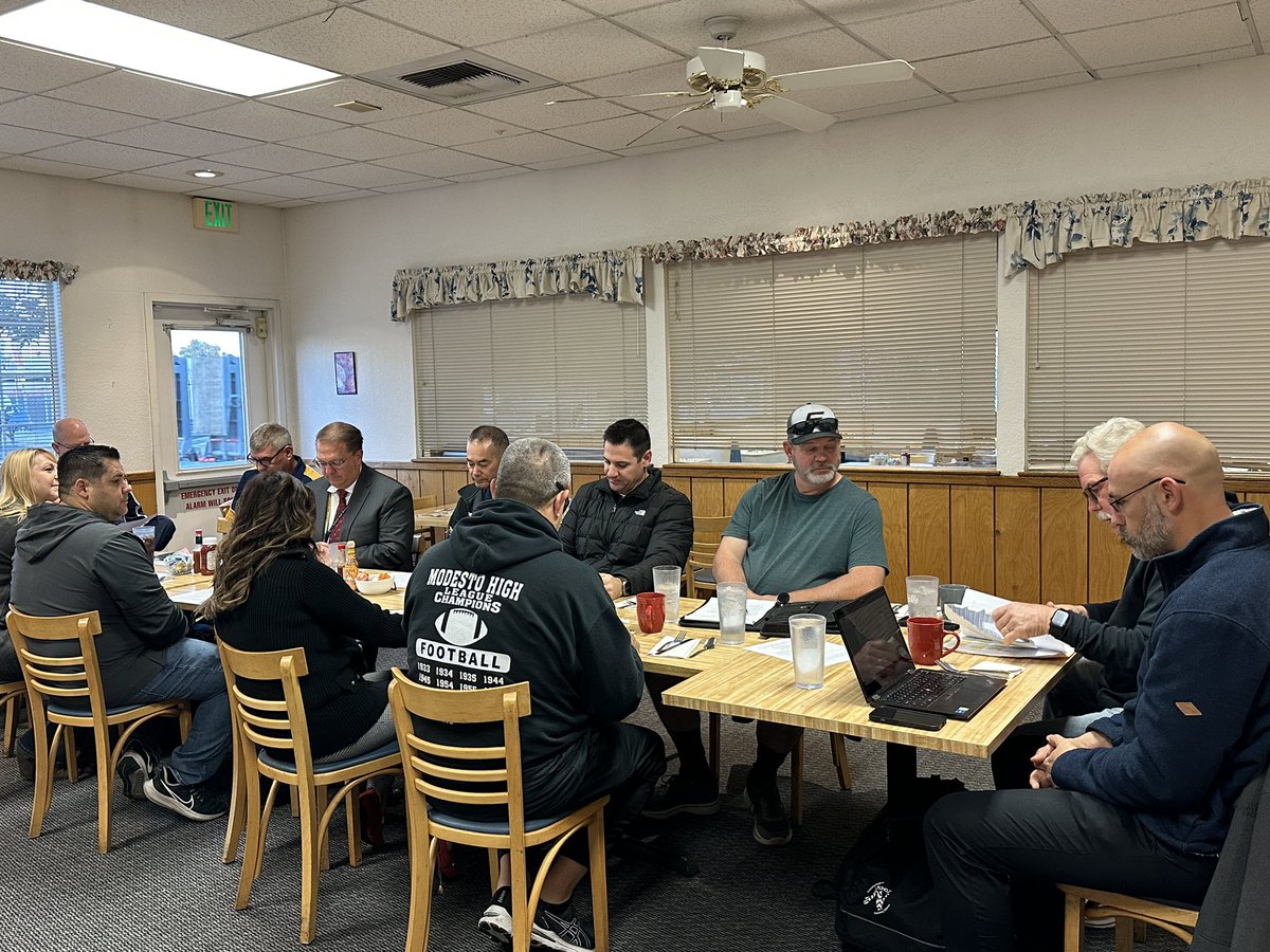 CCAL Leadership Team meeting this morning at the Old Mill Cafe. Check out our website for agendas &amp; minutes of all meetings:

🔗 ccal209.com/agenda 🏀 ⚽️ 🤼