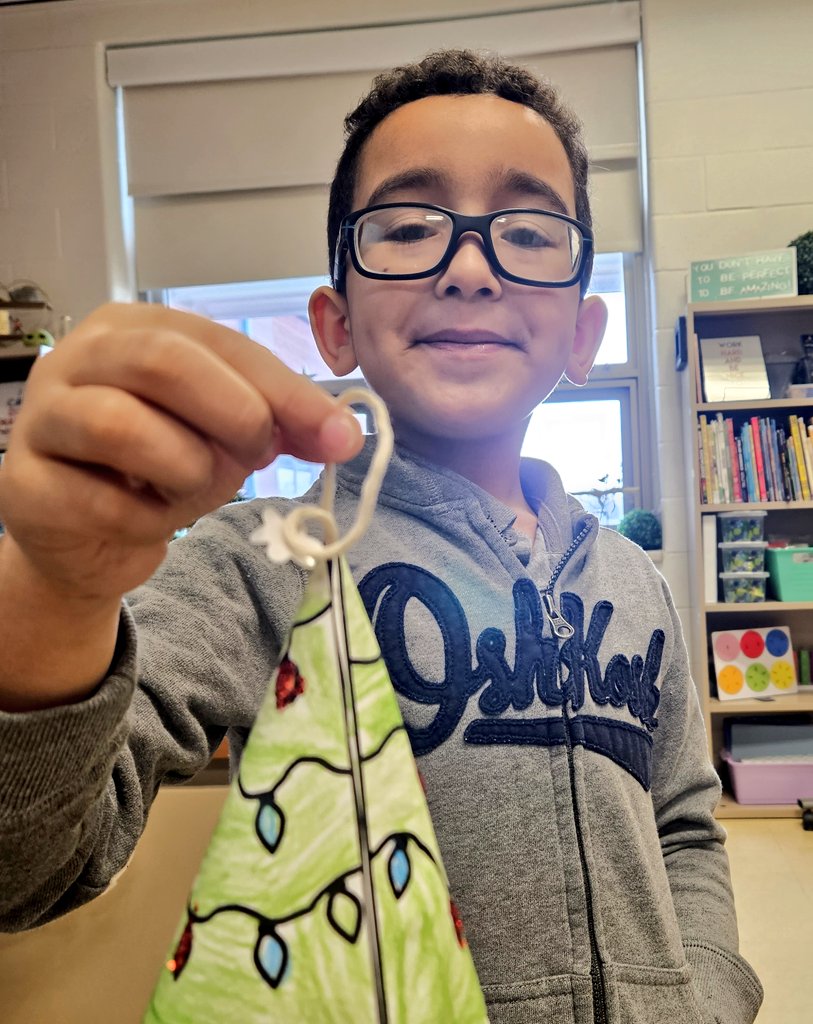🎶🎄Oh, Cone Tree, Oh, Cone Tree... You are a 3D shape!🎄🎶
1st Grade Wave3 students explore the attributes of 3D shapes and create a model. 
<a href="/LBK5Math/">Lisa Pangborn</a> <a href="/ElementaryGlc/">GLC Elementary</a>