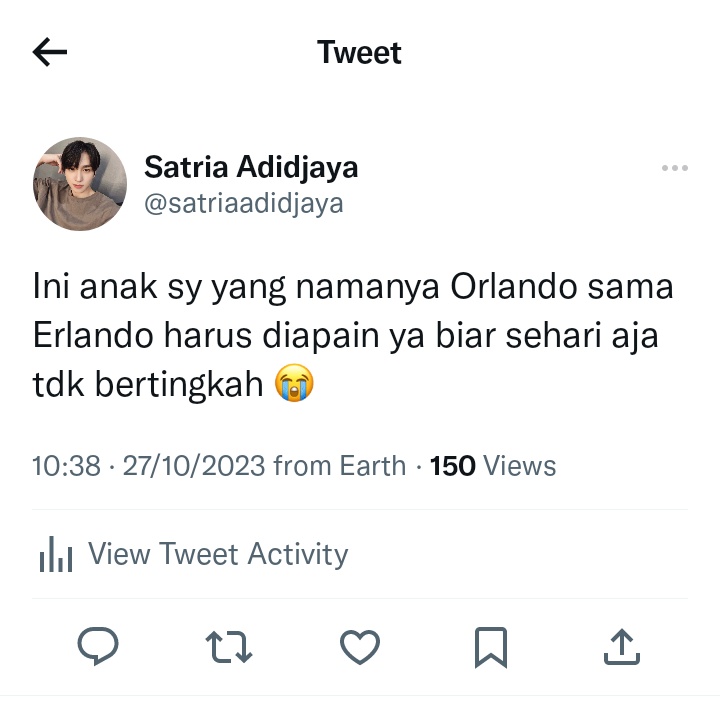 fatedstrinng's tweet photo. 𝗧𝗪𝗜𝗡𝗦𝗜𝗘𝗦.

Cuma cerita keseharian Satria Adidjaya (LSY) ngasuh dua anak kembar tidak seirasnya yang masih SD kelas 1; Erlando Adidjaya (KSW) - Orlando Adidjaya (ERIC). 

#theboyz #tbz family au. https://t.co/6oslk5Vr6t