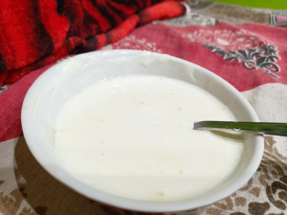 Nishi_Reddy_'s tweet photo. Life lo entha stress anipisthe antha life ni neeku nachinattu enjoy chey🔥
Manam kanipittina sweet
#AmulFreshcream + #AmulMilkMaid 😋
By
Mahasadvi
Queen Victoria 😌😌😌 https://t.co/cm5Jkhdfpo