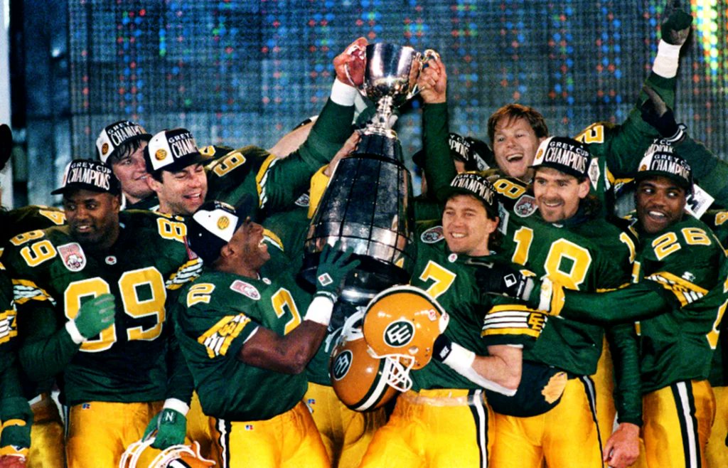 EdmHistorEE's tweet photo. 30 years ago today in #HistorEE - Edmonton wins their 11th Grey Cup in club history, avenging their loss to Winnipeg 3 years earlier, winning 33-23. @damonallen9 was Grey Cup MVP for the second time in Green and Gold, while Sean Fleming was Most Valuable Canadian, kicking 6 FGs. https://t.co/r2j5u0BgKe