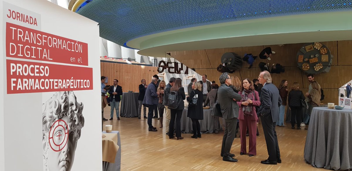 provalentia's tweet photo. ¡Estamos muy contentas!

La Jornada de Transformación Digital en el proceso Farmacoterapéutico está siendo un éxito.

#ProvalentiaCongresos https://t.co/hqFtMOO293
