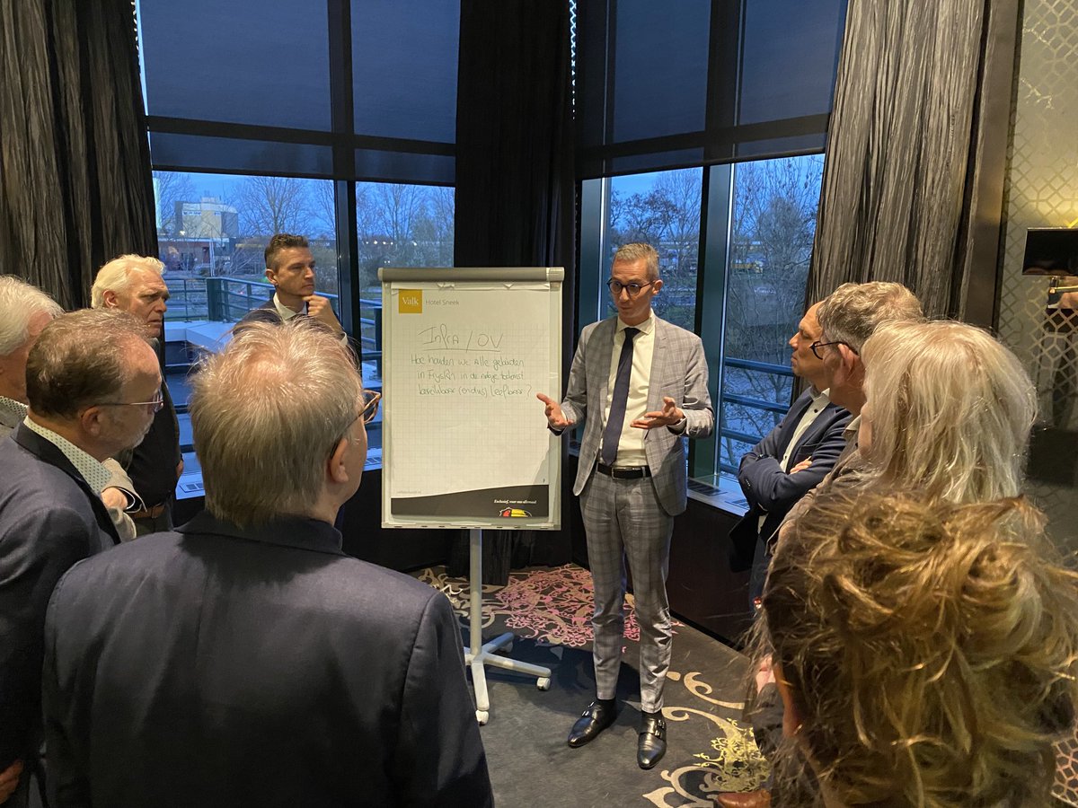 Yn de kunde komme mei gemeenten yn #Fryslân en ús deputearren. Mei-inoar foar ús provinsje! ⁦<a href="/VFG_Fryslan/">VFG Fryslan</a>⁩ ⁦<a href="/VNGemeenten/">VNG</a>⁩ ⁦<a href="/IPO_Provincies/">IPO</a>⁩