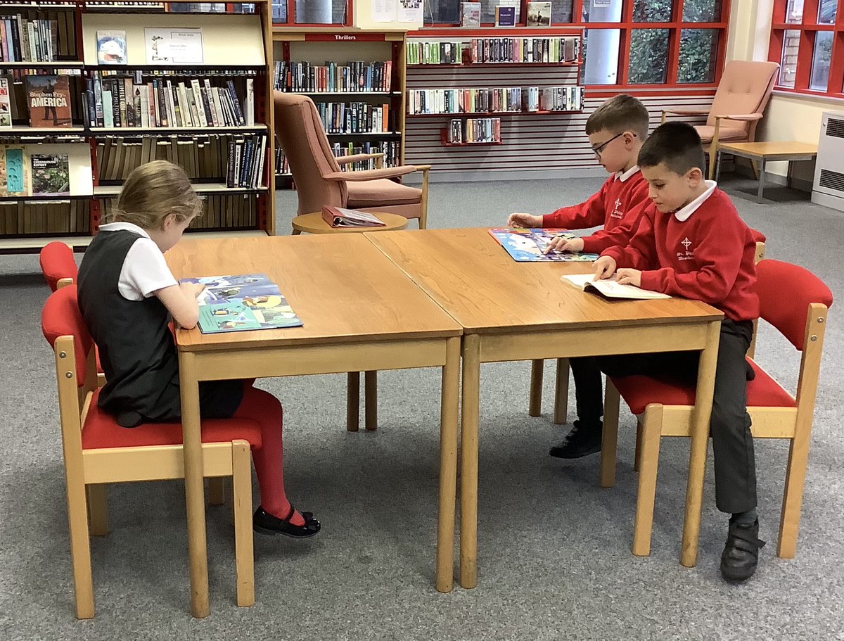 StPhilipsY2A's tweet photo. We loved our visit to Westbrook Library. Definitely something for everyone. Happy reading! #TeamStPhilips https://t.co/vhxr9qu5Ut
