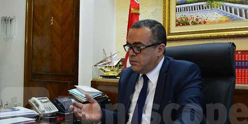 TUNISCOPEcom's tweet photo. تجاوزات في شركة الكرامة القابضة ...حاتم العشي يكشف  https://t.co/oYYINgFcZx https://t.co/uDahIP73JG
