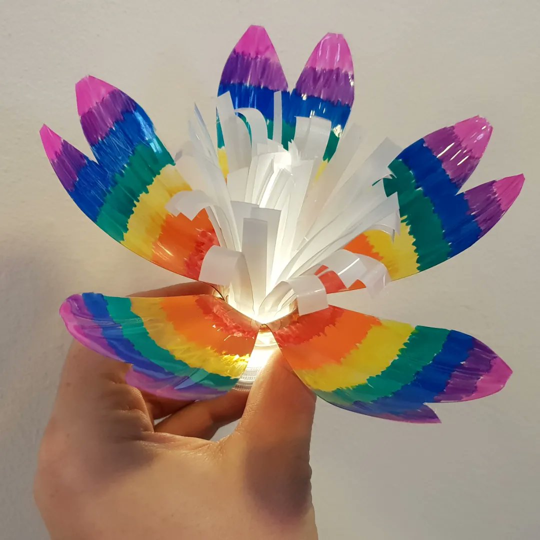 PeopleExpress1's tweet photo. Join us on Tuesday 5th December, 1:30pm - 3:30pm at Burton Library with Burton Library Friends Group and Artist Sarah Turner to learn to make your own recycled LED bottle flower!

ID 1 Recycled rainbow flower glowing.
@ace_national @BrewhouseCentre
#artsforall #letscreate #ecoart https://t.co/qw83eXooQr