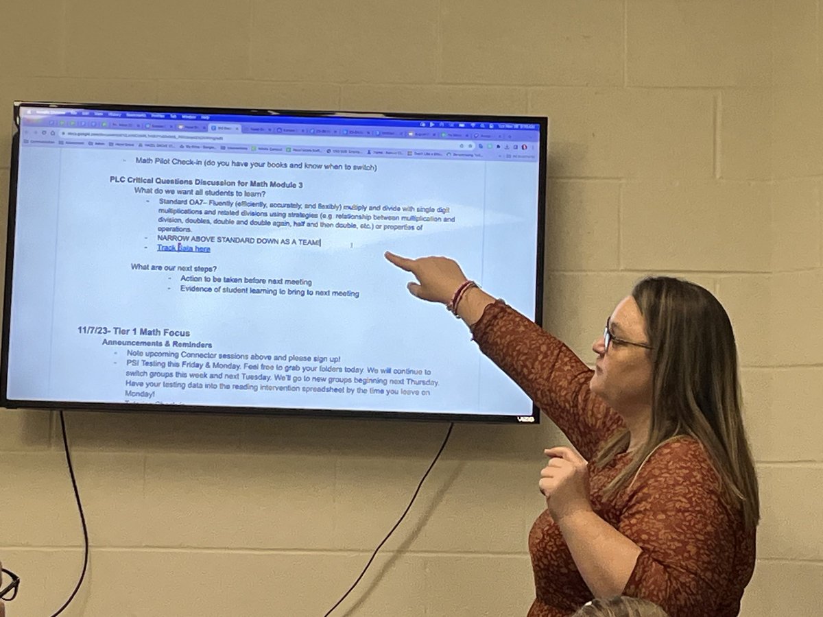 Popped into a PLC today to see one of our ⁦<a href="/kckschools/">Kansas City, Kansas Public Schools</a>⁩ Aspiring Leaders Academy participants leading a PLC. ⁦<a href="/HazelgroveKck/">hazelgrove_kck</a>⁩ ⁦<a href="/JudithC1908/">Judith Campbell, Ph.D.</a>⁩ ⁦<a href="/astubblefield7/">Anna Stubblefield</a>⁩ ⁦<a href="/LBilboErvin/">Dr. LaShonda Bilbo-Ervin</a>⁩ ⁦<a href="/AhuskerAmy/">Amy Washington Ed.D.</a>⁩ ⁦<a href="/KristenScottISU/">Kristen Scott</a>⁩ 📊