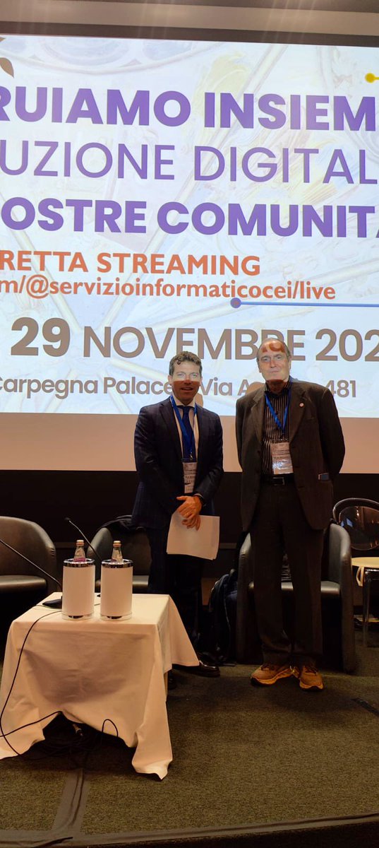 FabioBolzetta's tweet photo. 📍Convegno #𝐂𝐄𝐈 “𝑰 𝒔𝒆𝒓𝒗𝒊𝒛𝒊 𝒊𝒏𝒇𝒐𝒓𝒎𝒂𝒕𝒊𝒄𝒊 𝒑𝒆𝒓 𝒍𝒆 𝑫𝒊𝒐𝒄𝒆𝒔𝒊”. 📌Lieto di intervenire alla tavola rotonda su “𝐋𝐞 𝐜𝐨𝐦𝐮𝐧𝐢𝐭𝐚̀ 𝐞𝐜𝐜𝐥𝐞𝐬𝐢𝐚𝐥𝐢 𝐞 𝐥𝐚 𝐜𝐨𝐦𝐮𝐧𝐢𝐜𝐚𝐳𝐢𝐨𝐧𝐞 𝐝𝐢𝐠𝐢𝐭𝐚𝐥𝐞” @UCSCEI https://t.co/OPnWMnDfJy