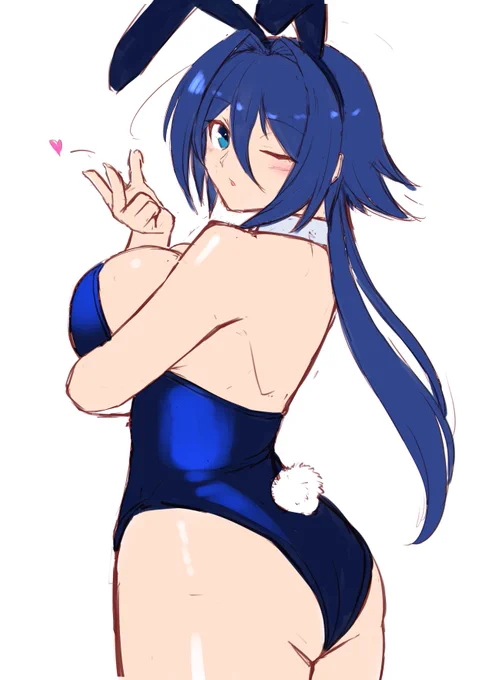 よそのこにバニーを着せることで仕事の疲れを癒す絵描き:Kyu 