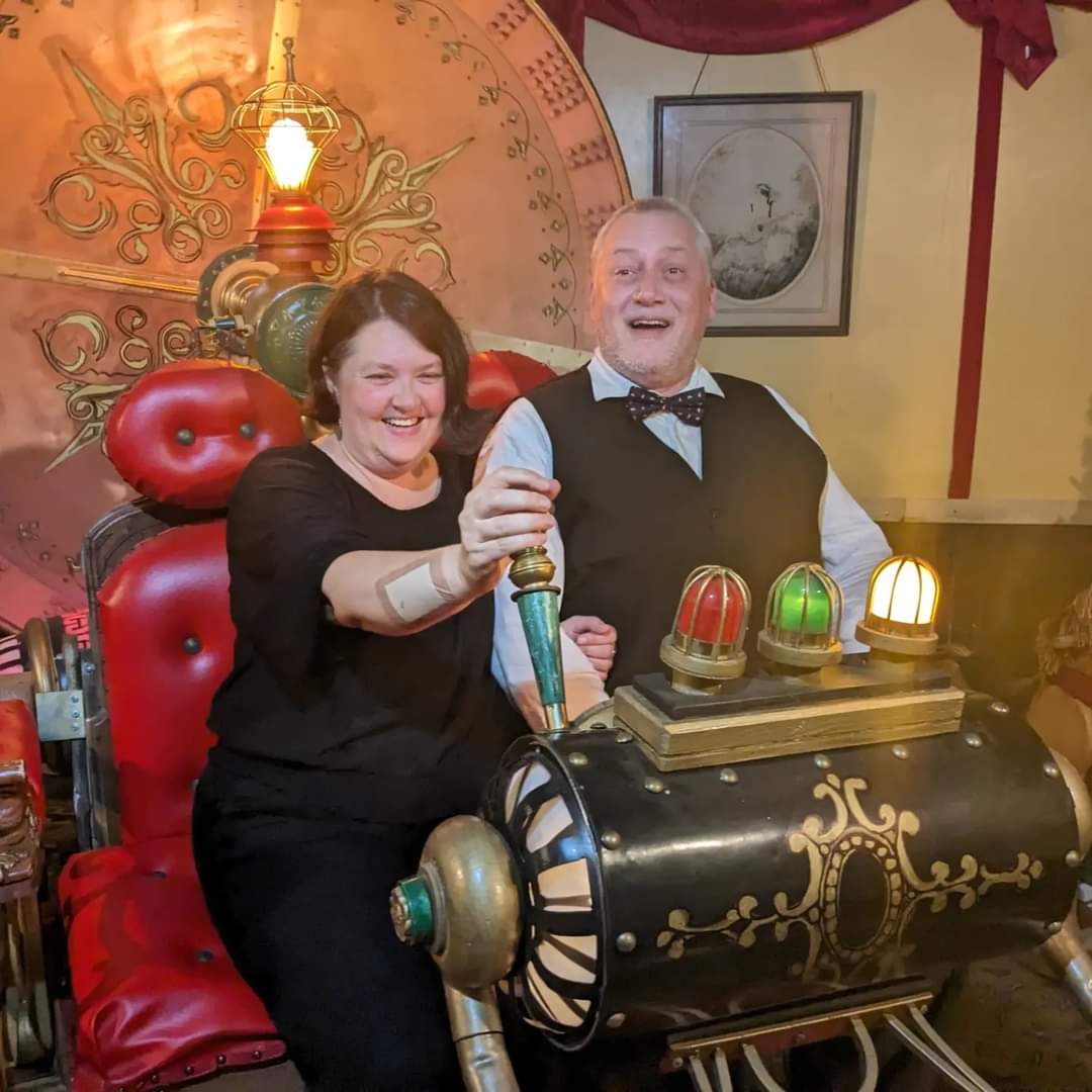 weff_jeston's tweet photo. Shannon and I travelled through time to look at memes from the past and from the future. https://t.co/TQgROTwYTb