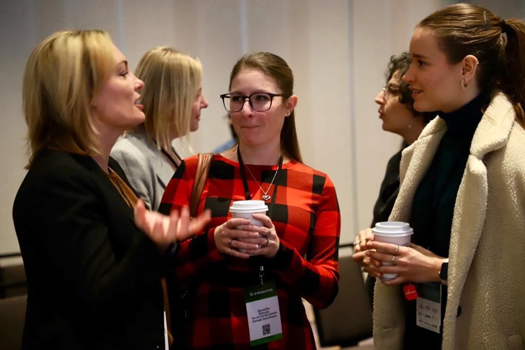 FoodRegQA's tweet photo. 📸 It is great to see all the connections being made during our speed networking session.

You can get involved too: https://t.co/RYC75QeMh8 

#FoodRegulationCanada #FoodSafetySummit #Networking https://t.co/3kaBexIrlL