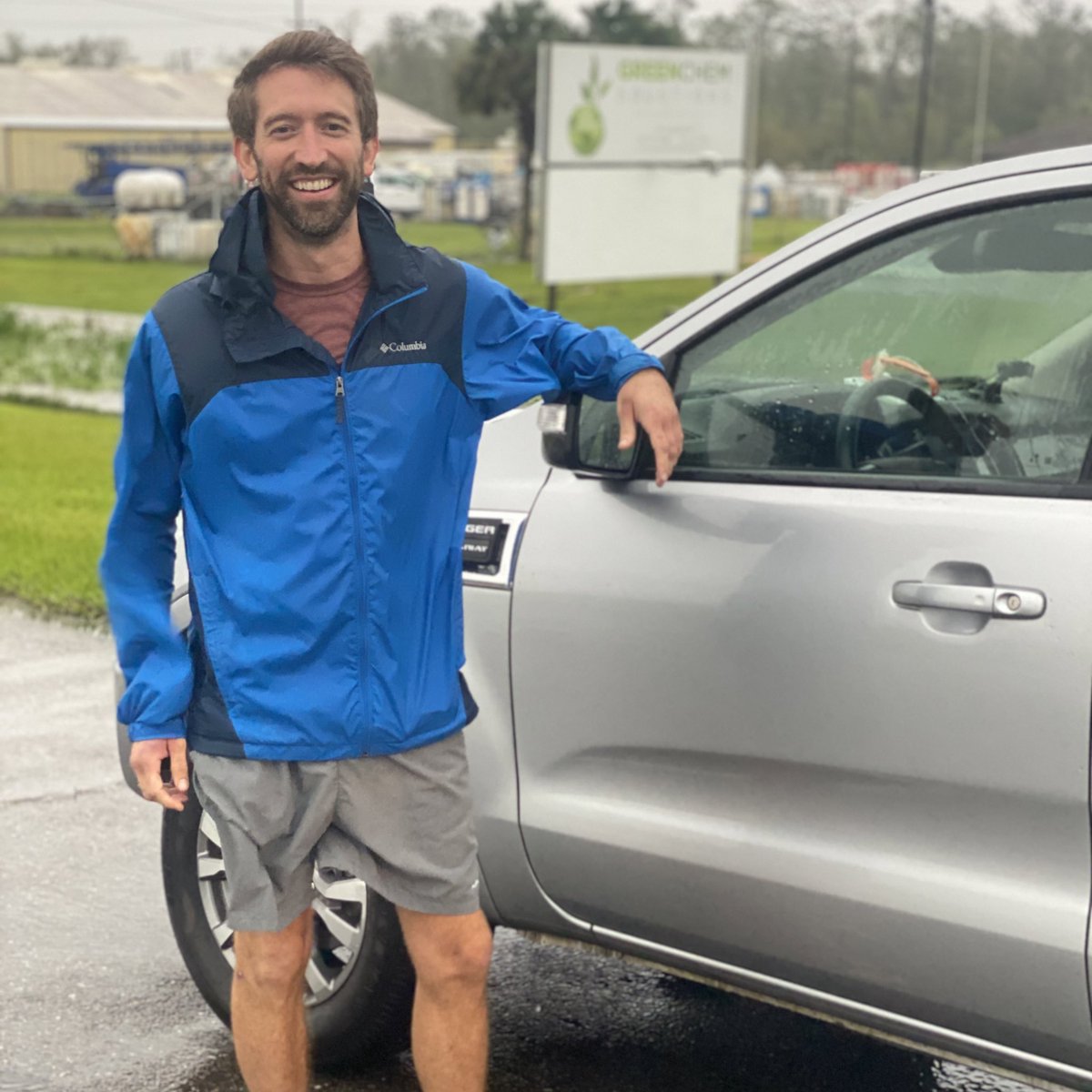 joel_off_air's tweet image. I don’t get to chase often, but when I do.. I take the Danger Ranger. The pic on the right is from #HurricaneIda back in 2021.