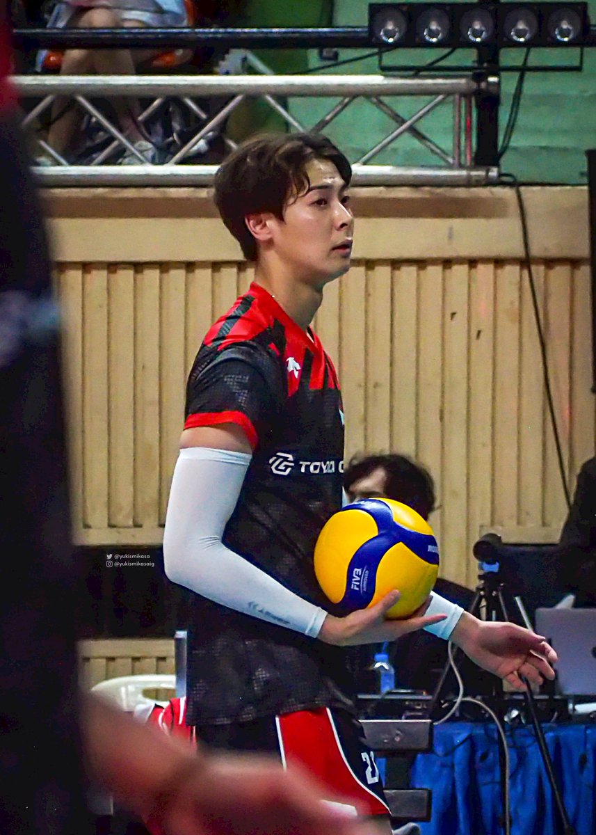 yukismikasa's tweet photo. 🔆 01.10.2023 - Japan Volleyball Asia Tour
🆚: 🐺 Wolfdogs Nagoya vs 🐯 Nakhon Ratchasima
📍 Nimibutr Stadium
(Please do not repost without permission)
#永露元稀 #EiroMotoki https://t.co/d0YSiwcqGT