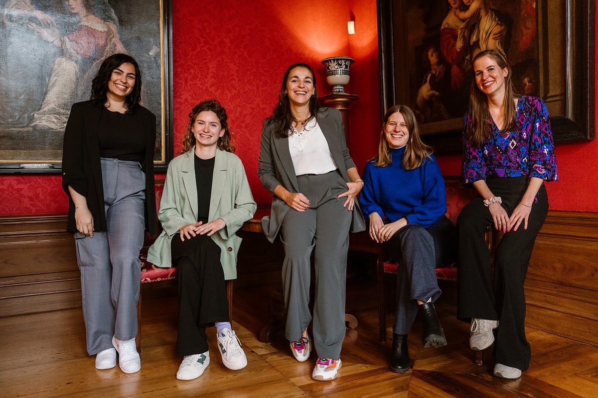 _MAchterberg's tweet photo. Many thanks to the @_knaw early career partnership; to the co-organisors @EACrone &amp; @DeBongardt. To our keynote speakers @OrbenAmy @pmvalkenburg. To the SO-REBEL team @AnnHogenhuis @yaratoenders @SimoneDobbelaar &amp; Caroline Elkhoury. And of course all participants 🤩💯✨! [9/9🧵] https://t.co/J5tG9m0Z2O