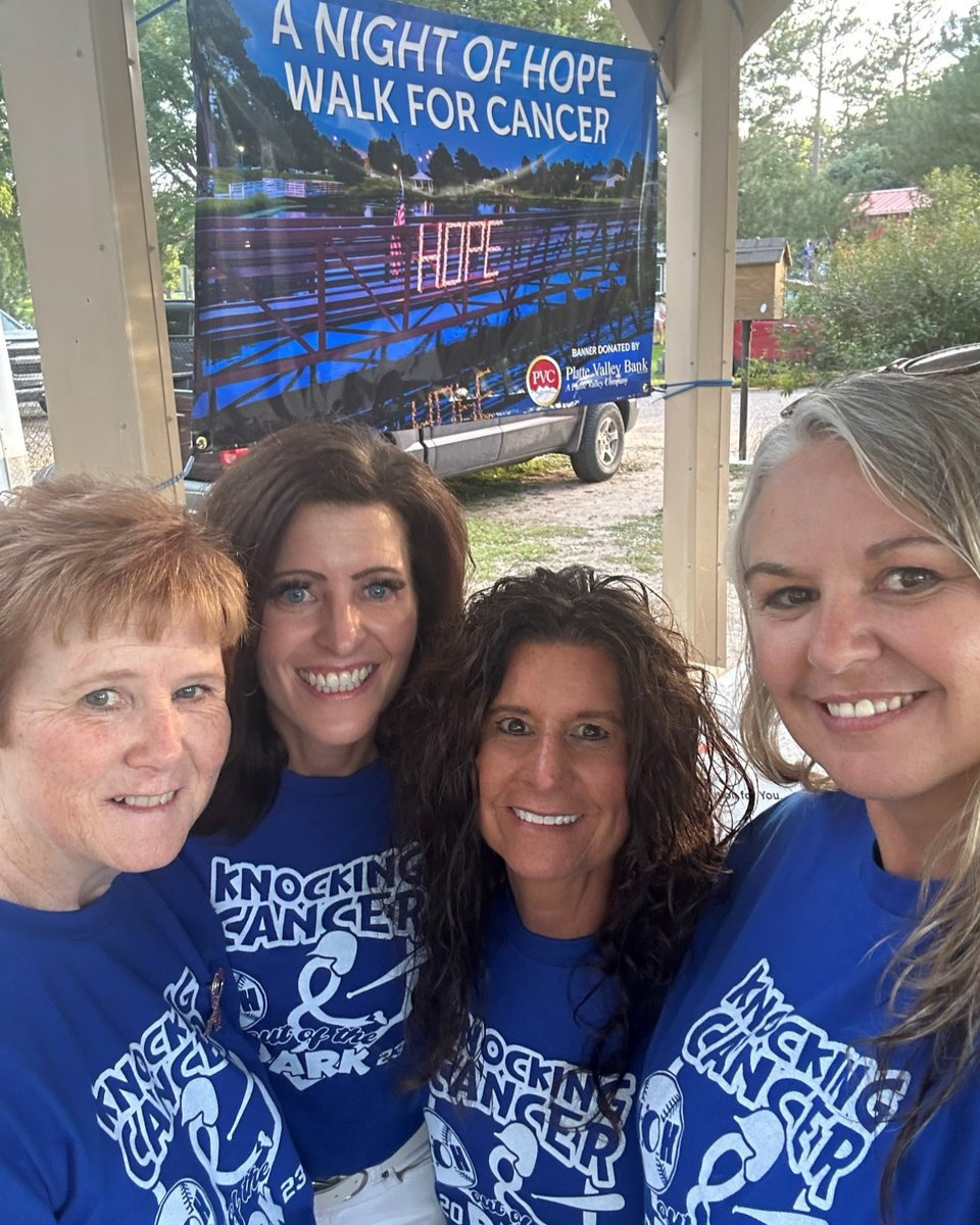 PlummerInsured's tweet photo. Supporting the communities we work and live in is one of our favorite things. On this #GivingTuesday we want to thank our team for the time they've spent this year making #GivingAgency a reality! We hope you'll consider supporting an organization today. https://t.co/yyjOyGZW84