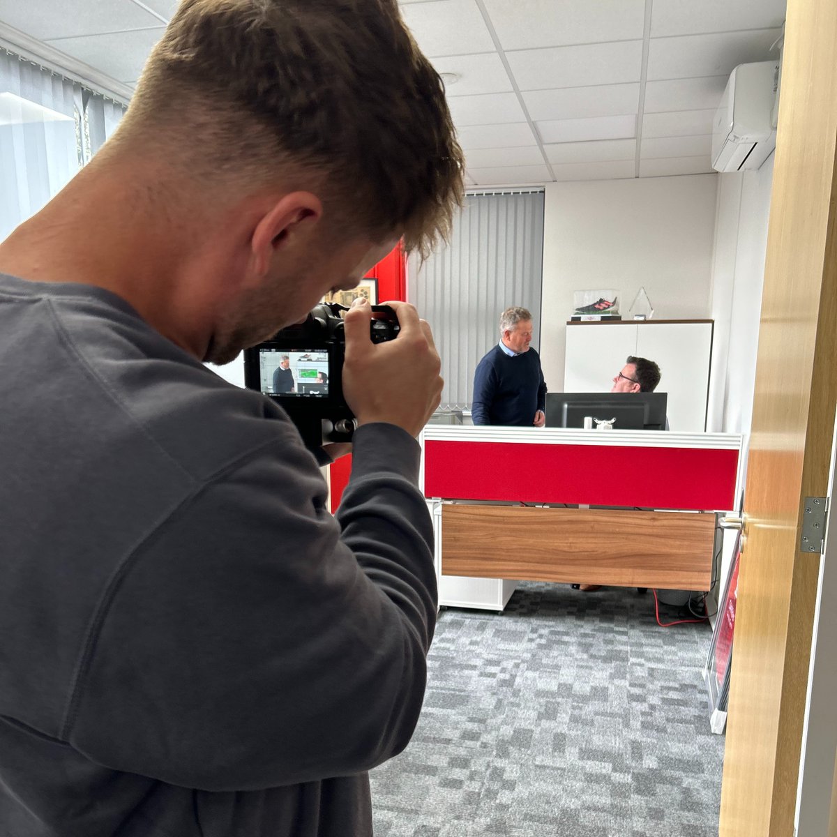 Agency53's tweet photo. A little Throwback to our Marketing &amp; Sales Manager Jamie helping create some promotional material for the Maddie Rose Campaign!

He's been travelling up and down the country to meet all the amazing people who have contributed to this amazing cause!

#agency53 #maddierosecampaign https://t.co/5GjOwX7vYy