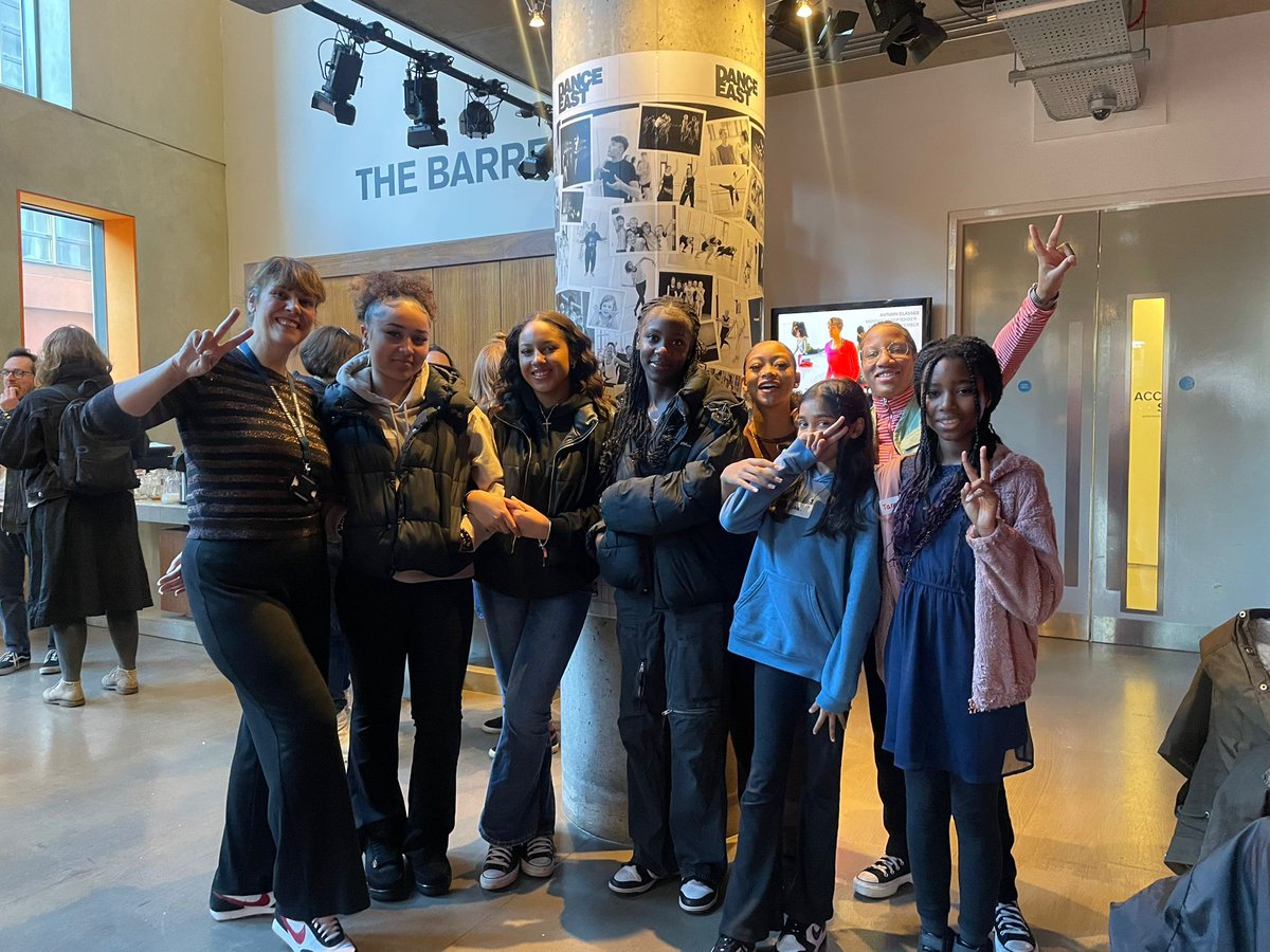 Future Female Society tweet media