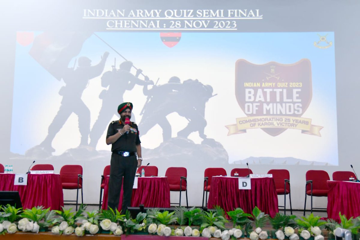 Def_PRO_Chennai's tweet photo. Three teams @IaSouthern heading to Delhi now for the Finals (Dec 3) of “Indian Army Quiz”.
Lt Gen Karambir Singh, AVSM, GOC-Dakshin Bharat Area #IndianArmy graced the Semi-Finals as Chief Guest of Battle of Minds--Quiz Competition #25YearsOfKargilVictory held at Chennai today. https://t.co/z9D9ZgJpqp