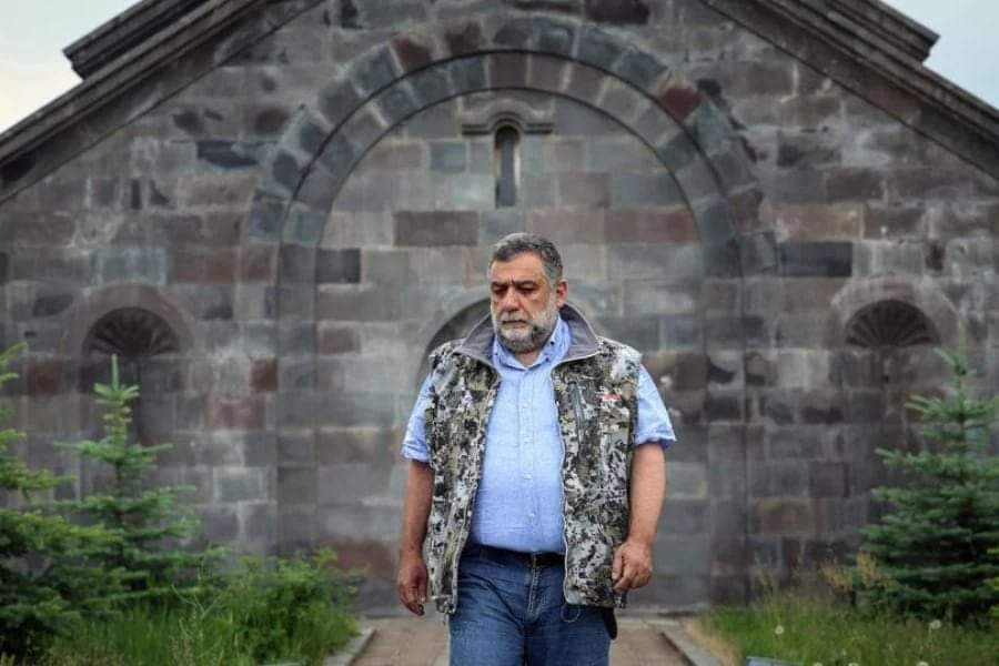 SyuzAvet's tweet photo. It is 2 months since Armenian philanthropist @RubenVardanyan_  has been arrested and held captive by the #Azerbaijani dictatorship authorities. He moved to #Artsakh to help the people living there and try to offer some resistance to the pressure they were under. https://t.co/s2tC99SgJK