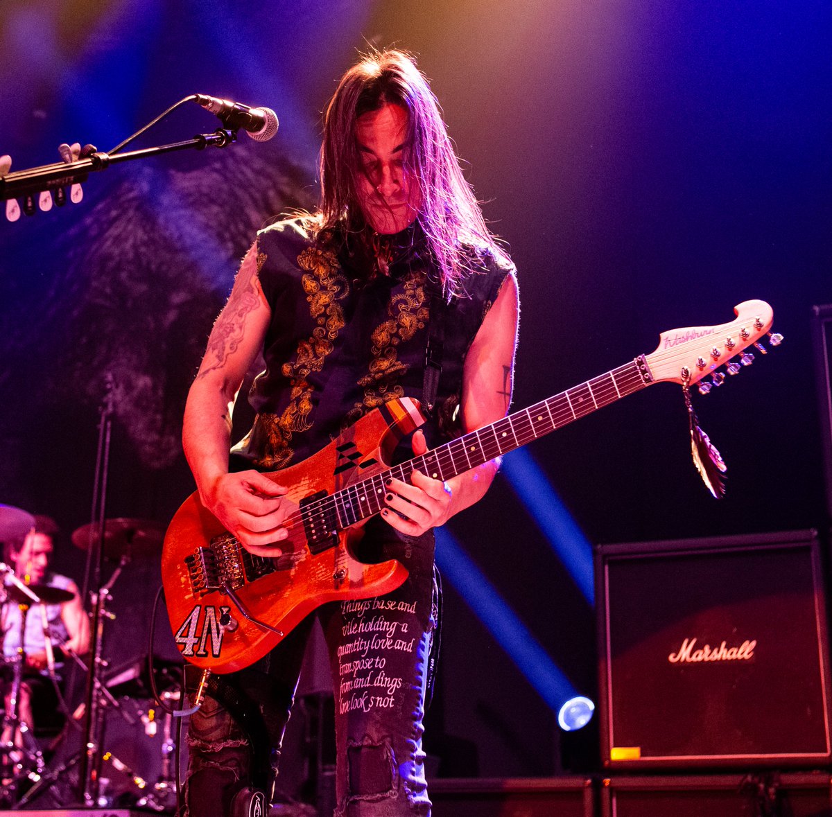 mickb2112's tweet photo. It was the opening night of the EXTREME + LIVING COLOUR UK Tour.  Here`s my review of this incredible show at the City Hall in Newcastle last night @ExtremeBand @LivingColour @O2CityHall @Duffpress @nunobettencourt @vurnt22 @DougWimbish @PatBadger5 @WillCalhounDrum https://t.co/WJn4OpDXEr