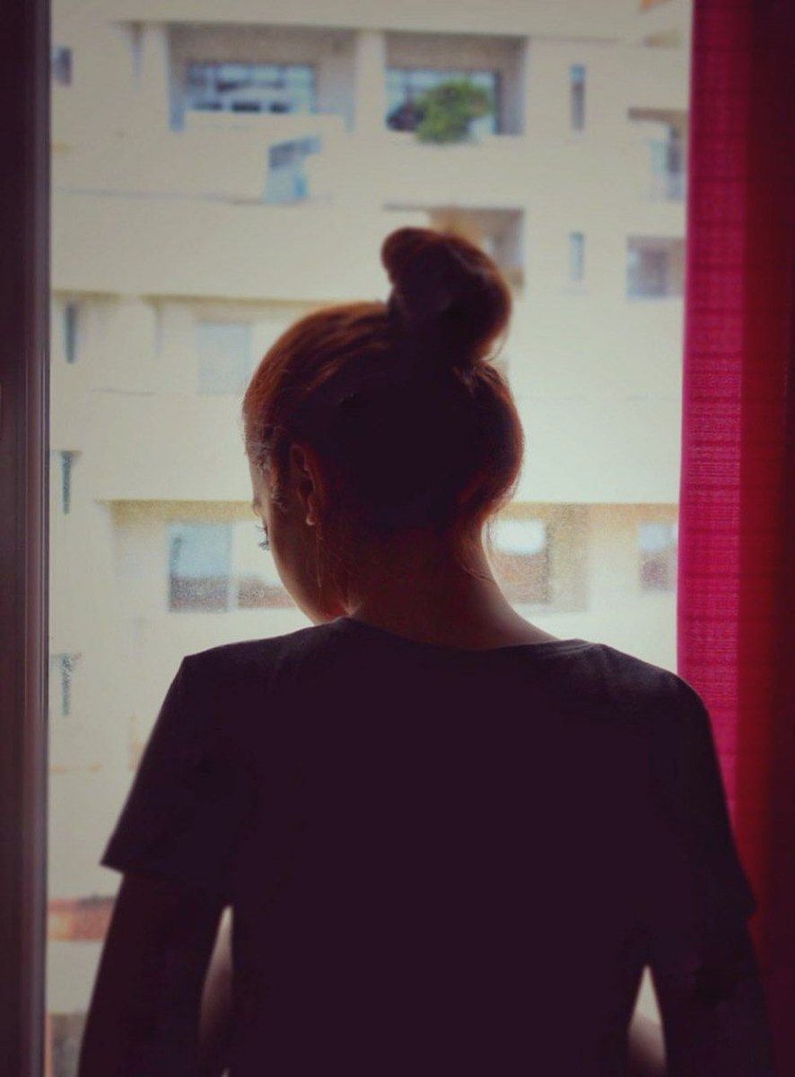 ❤️❤️هلا يصيح دليلي وي حيله 
وجبح صوت البلابل وي حيله 
بأمره يموت كلبي وي حيله 
اهي التامر وانا الطاعه عليه❤️❤️