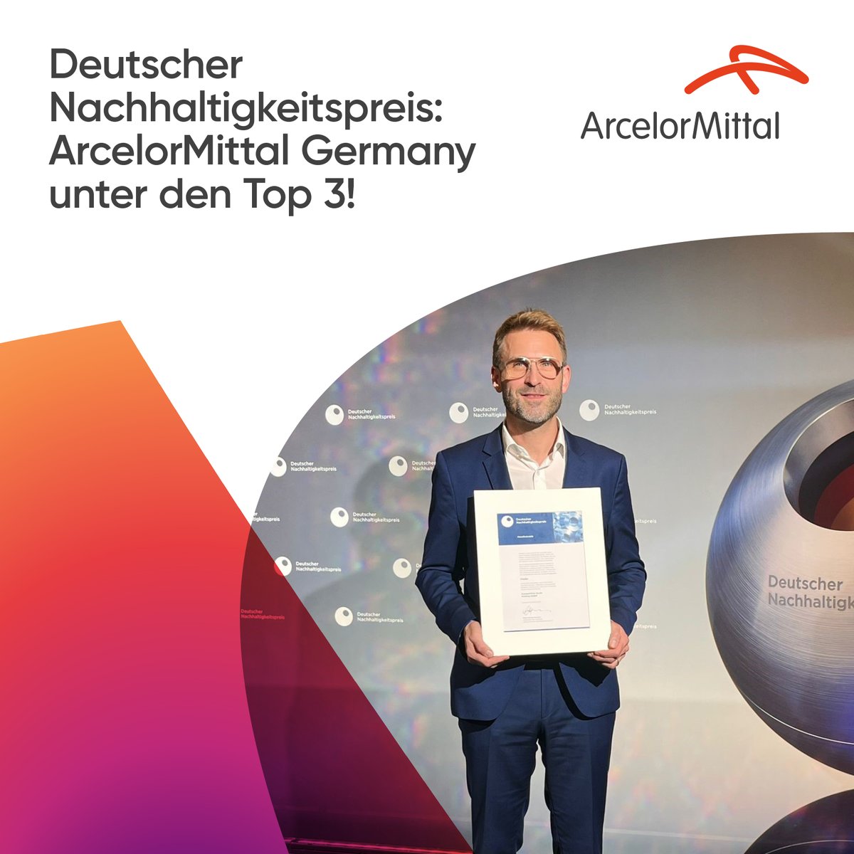 ArcelorMittalD's tweet photo. Wir sind unter den Top 3️⃣ - und damit als Finalist bei @Deutscher Nachhaltigkeitspreis - ausgezeichnet worden! 🚀 Das macht uns stolz und ist gleichzeitig ein Ansporn, den Weg Richtung #NetZero konsequent weiterzugehen.

 #ArcelorMittal #dnp16 #Dekarbonisierung https://t.co/vi7fJ3Gxne