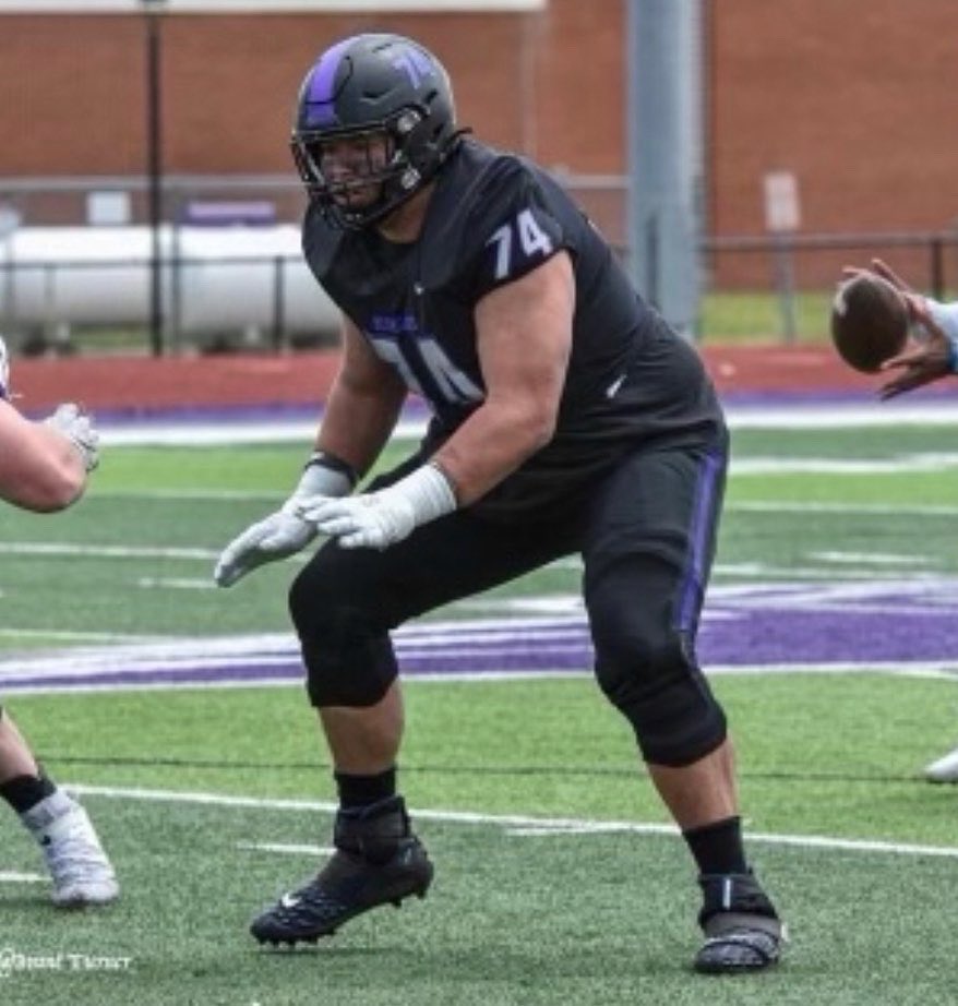 Nicolas_Cab74's tweet photo. I would like to thank the coaching staff at @SBU_Football for the opportunity they have given me the past 2 years. With that being said, I have entered the transfer portal with 2 years of eligibility left. 
- 6’8” 335
- LT/LG https://t.co/Sq16Mn3yeh