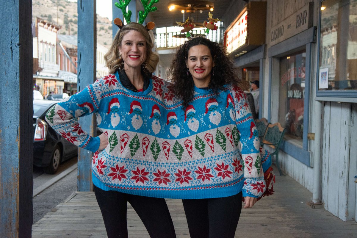 VirginiaCity's tweet photo. Recruit a crew of holiday enthusiasts, choose your merriest ensemble, and join us on December 2 in Virginia City for the Grinch Made Me Do It Saloon Crawl from 1 pm! ✨ #OnlyInVC
➡️ Tickets here: https://t.co/MdSNuxNqIJ https://t.co/0oIAnCF5MV