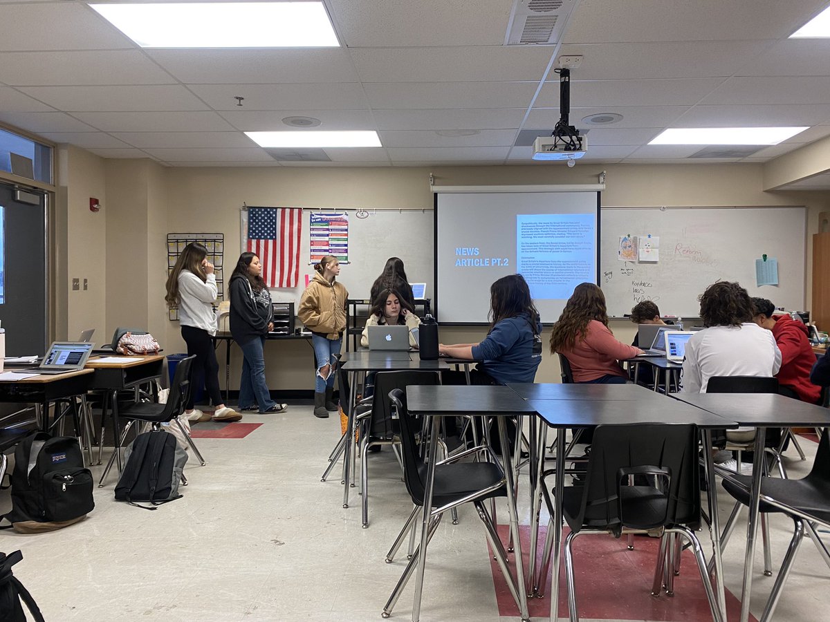 Carolyn Graham tweet media