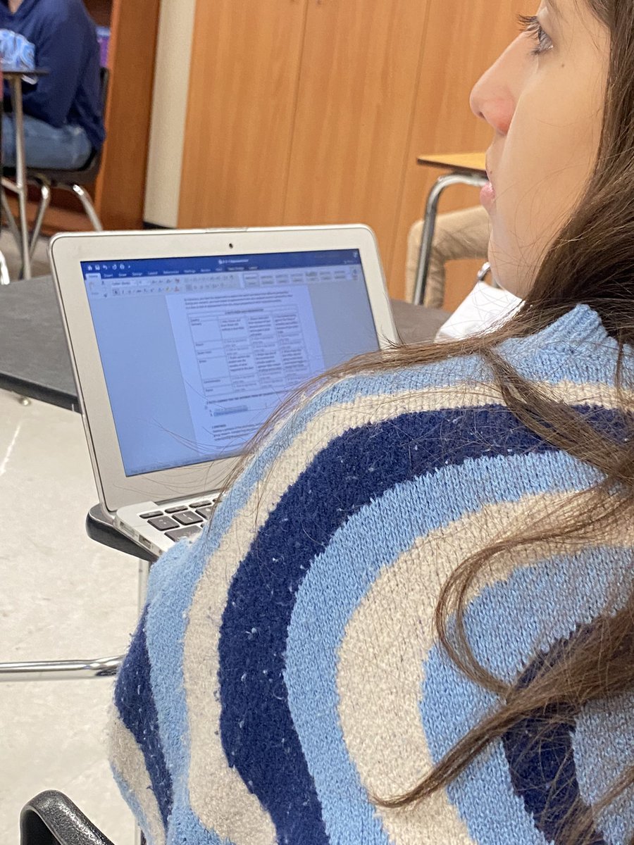 Carolyn Graham tweet media