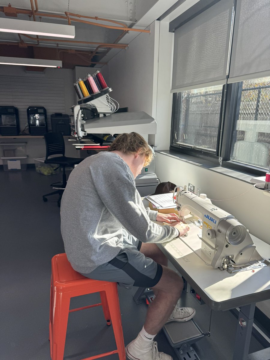 EPICCampusLPS's tweet image. EPIC Entrepreneurship students are working hard on creating their MVPs (minimum viable products)! #itsEPIC #youbelonghere #handsonlearning