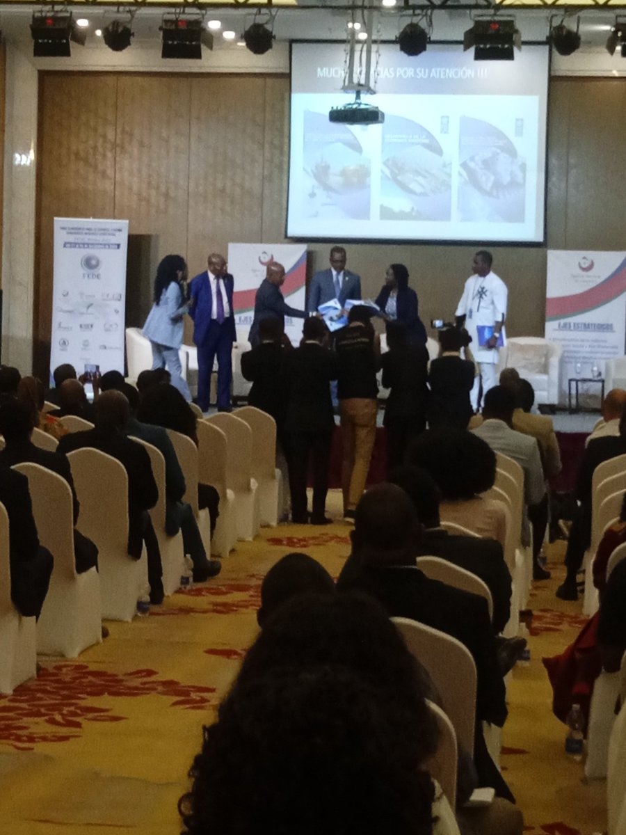 Foto de clausura de El #FEDE2023 
#SOLMEDIA 
<a href="/AACAPITAL19/">A&A CAPITAL</a>
#soltv 
tv.solmediaeg.com/soltv/