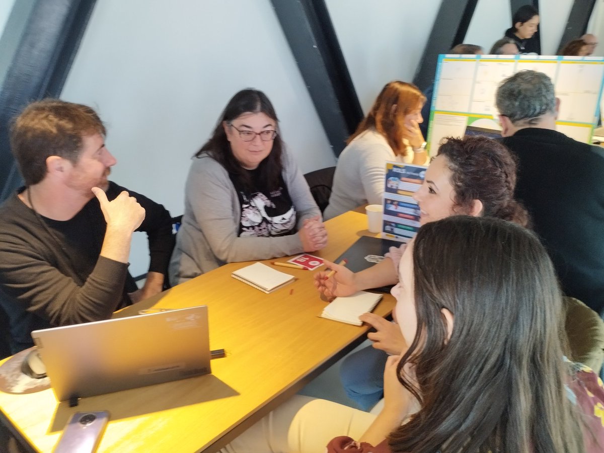 marbellver76's tweet photo. #Makerfest #orgullfp @futura_fp @fpcatalunya @educaciocat @impulsfp  @JOrientafp @empresa_fp @innovaFP https://t.co/1qYMbQsTY4