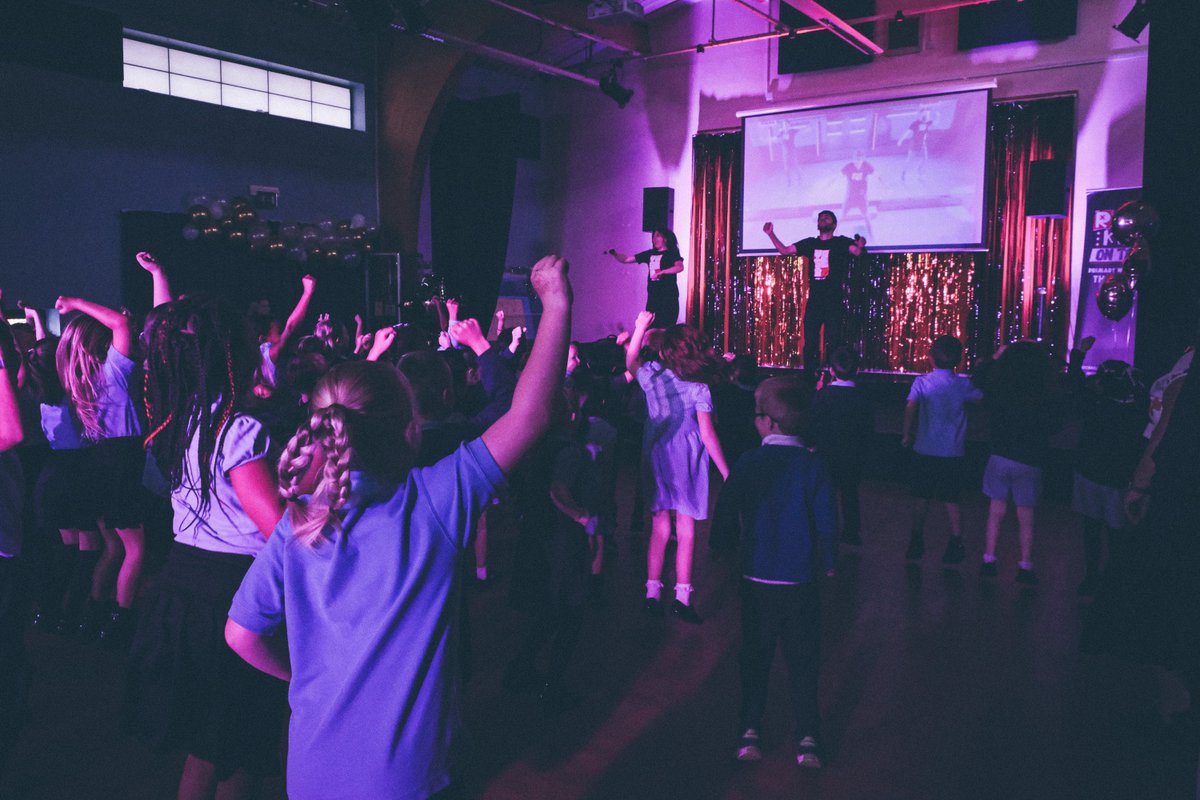 TeacherToolkit's tweet photo. ๐ EXCITING NEWS! Calling all UK Mainland Primary schools!
Get ready for an epic competition from our friends @RockKidzUKโฆ coming your way soon!
#RockKidzCompetition #Ads #TTkitCompetition https://t.co/FKYqZ89PlY