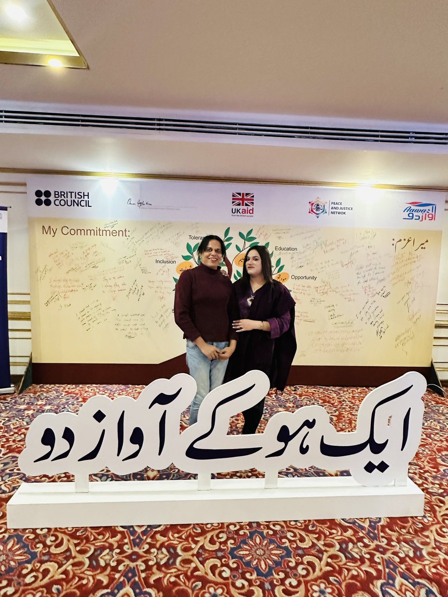 MahnoorChMoon's tweet photo. Being member of #AwaazII i expressing my gratitude and acknowleding the efforts of @AwaazII and British Council Pakistan the way we address the GBV issue is actually changing the behaviour of society.￼
 (ایک ہو کے آواز دو)
#16DaysOfActivismAgainstGBV  @pkBritish @affanjaved https://t.co/W1Y9AM1h3L