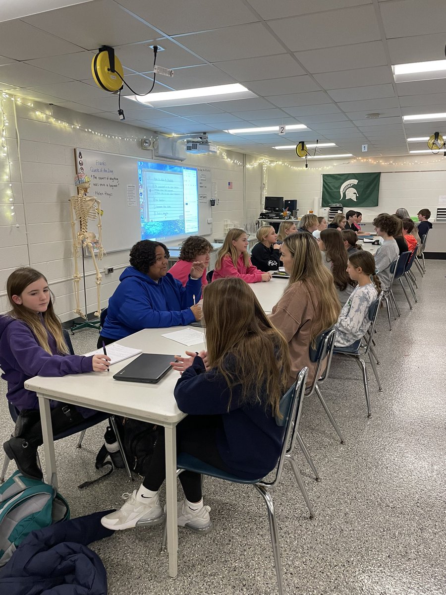 Jessica Dark tweet media