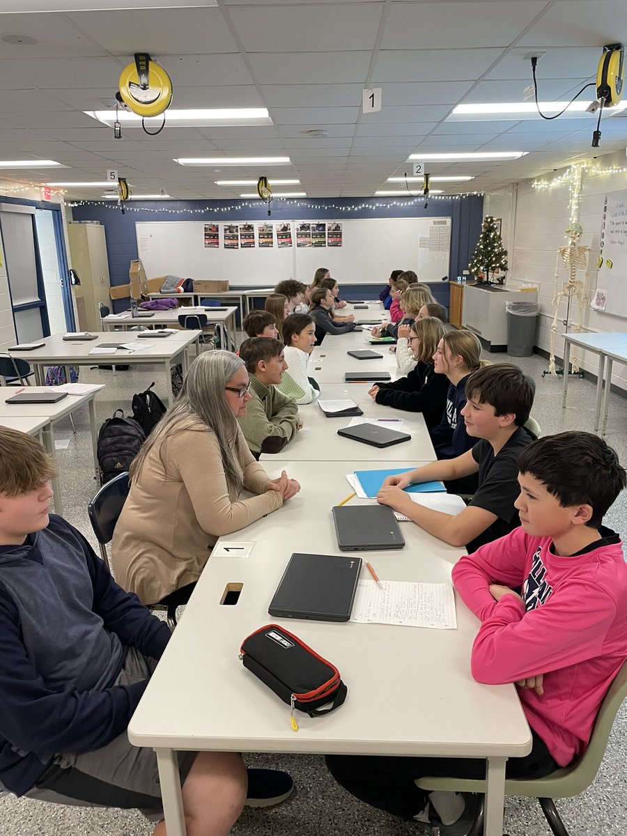 Jessica Dark tweet media