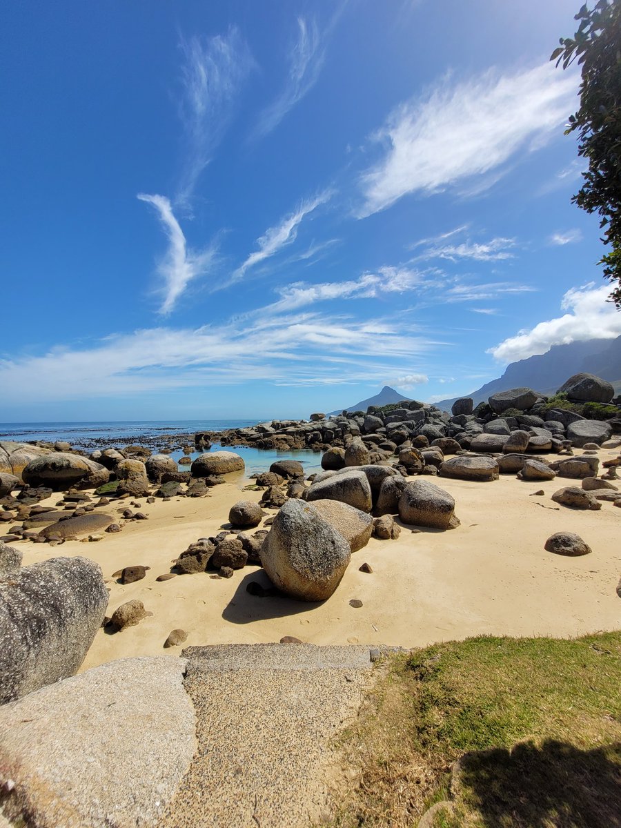 wayne_philander's tweet photo. @hpphotograf Oudekraal Resort, near Camps Bay... https://t.co/miS3M63pYG